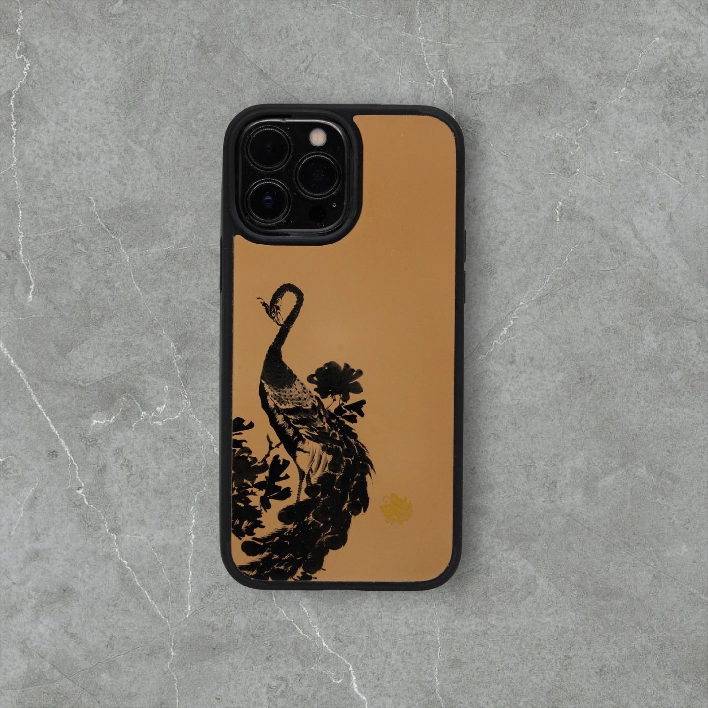 SIJ0008 瀬戸蝶兵衛 蒟醤スマホケース 【伊藤若冲シリーズ 孔雀図】